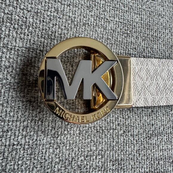 Michael Kors Signature Monogram Twist MK Logo Reversible Belt Vanilla To Luggage main image 10